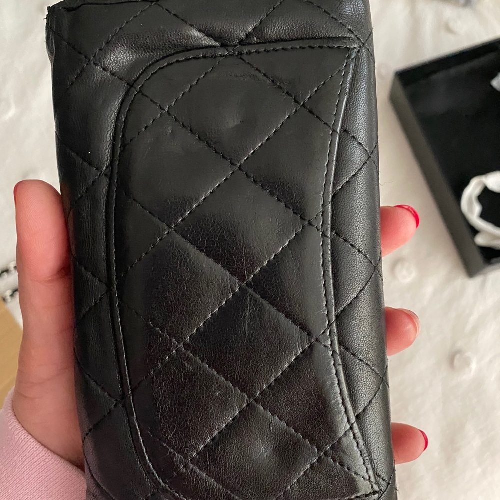 CHANEL Black Quilted Key & Card Holder - Picture 7 of 13